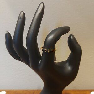 Charmed Aroma Gold Toned Split Center Ring